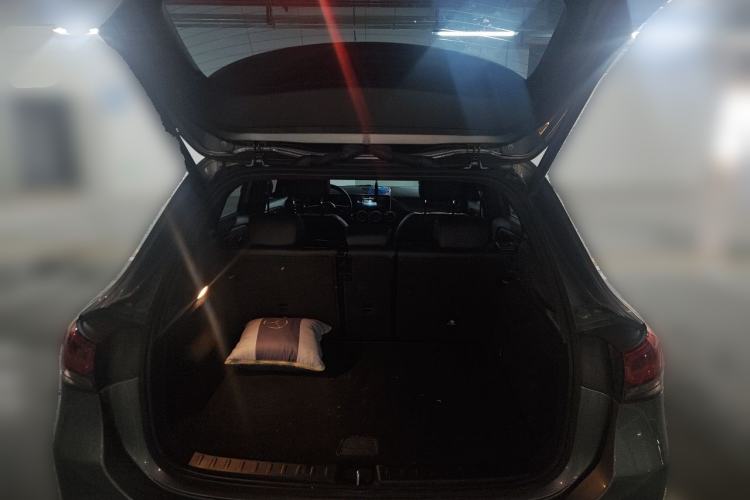 Used Mercedes-Benz GLA 2020 GLA 200 Trunk