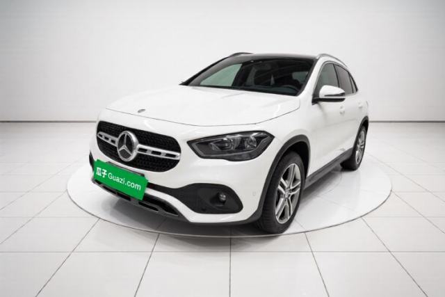 Mercedes-Benz GLA 2020 GLA 180 usado