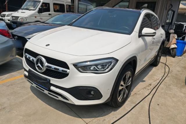 Używany Mercedes-Benz GLA 2020 GLA 200