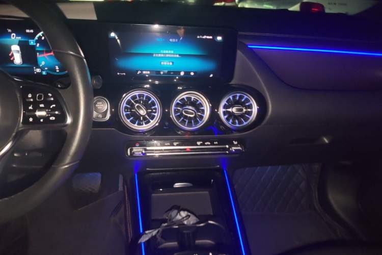 Used Mercedes-Benz GLA 2020 GLA 180 Audio And AC Panel