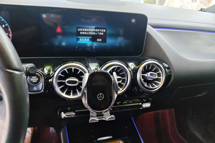Used Mercedes-Benz GLA 2020 GLA 200 Audio And AC Panel
