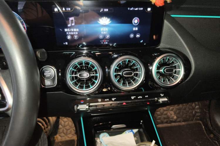 Used Mercedes-Benz GLA 2020 GLA 200 Audio And AC Panel