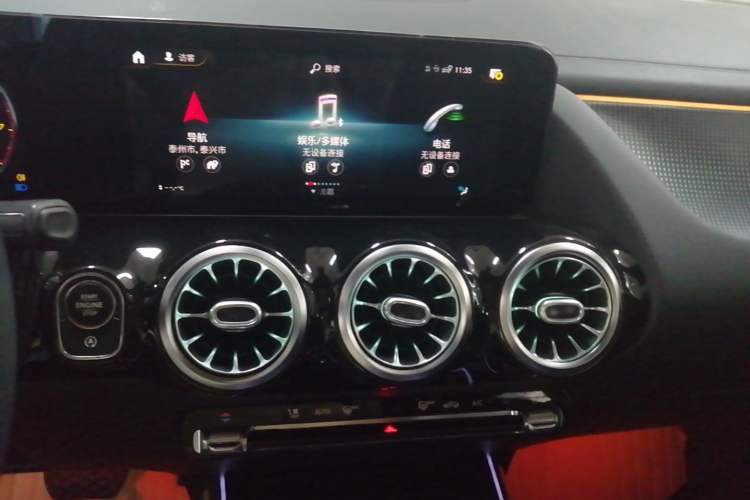 Used Mercedes-Benz GLA 2020 GLA 200 Audio And AC Panel
