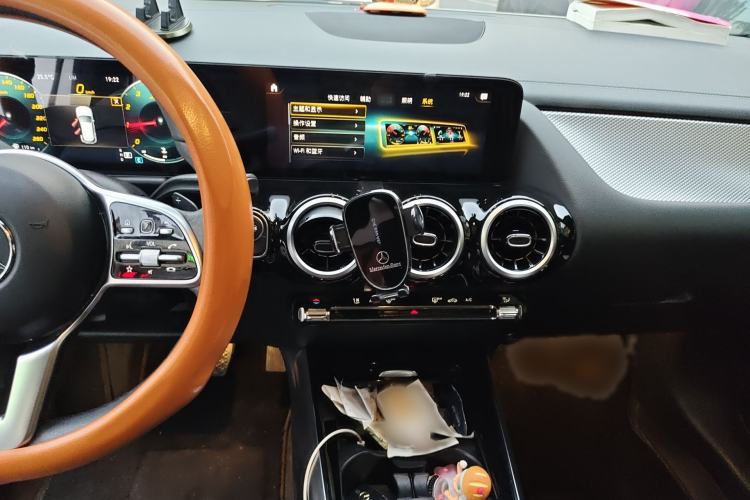 Used Mercedes-Benz GLA 2020 GLA 180 Audio And AC Panel
