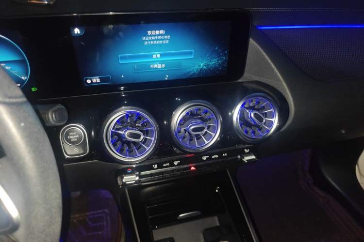Used Mercedes-Benz GLA 2020 GLA 200 Audio And AC Panel