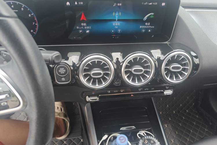 Used Mercedes-Benz GLA 2020 GLA 200 Audio And AC Panel