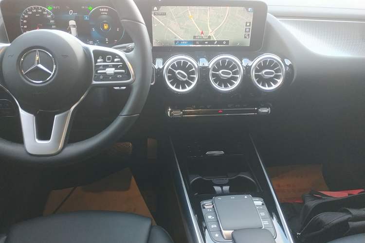 Used Mercedes-Benz GLA 2020 GLA 200 Audio And AC Panel