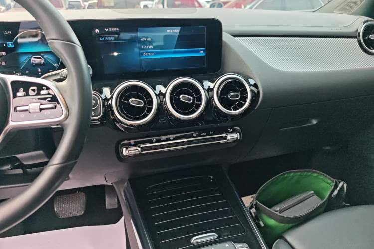 Used Mercedes-Benz GLA 2020 GLA 180 Audio And AC Panel