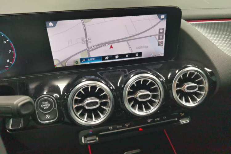Used Mercedes-Benz GLA 2020 GLA 200 Audio And AC Panel