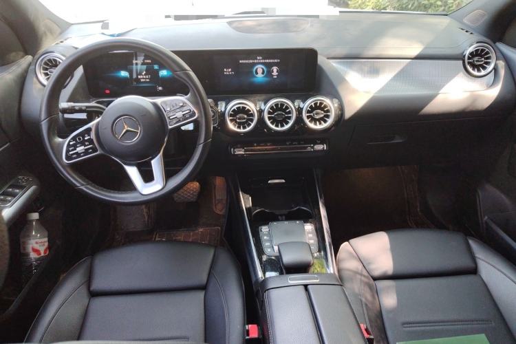 Used Mercedes-Benz GLA 2020 GLA 200 Center Console