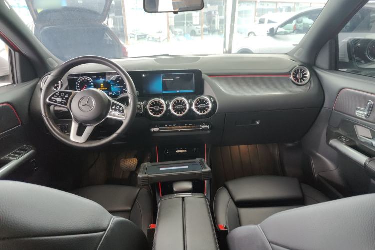 Used Mercedes-Benz GLA 2020 GLA 200 Center Console
