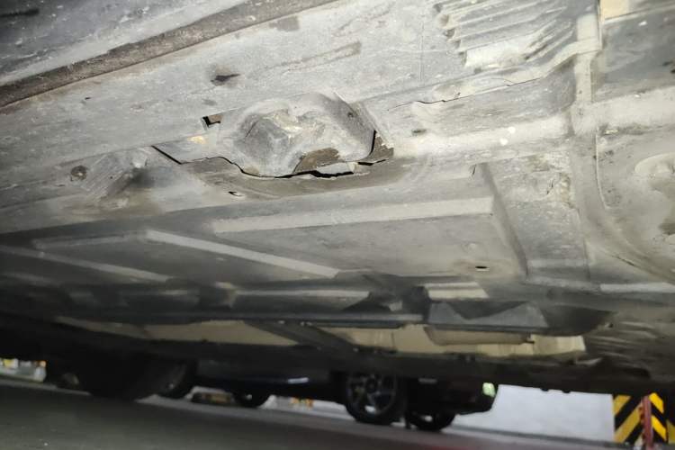 Used Mercedes-Benz GLA 2020 GLA 200 Chassis Front Right