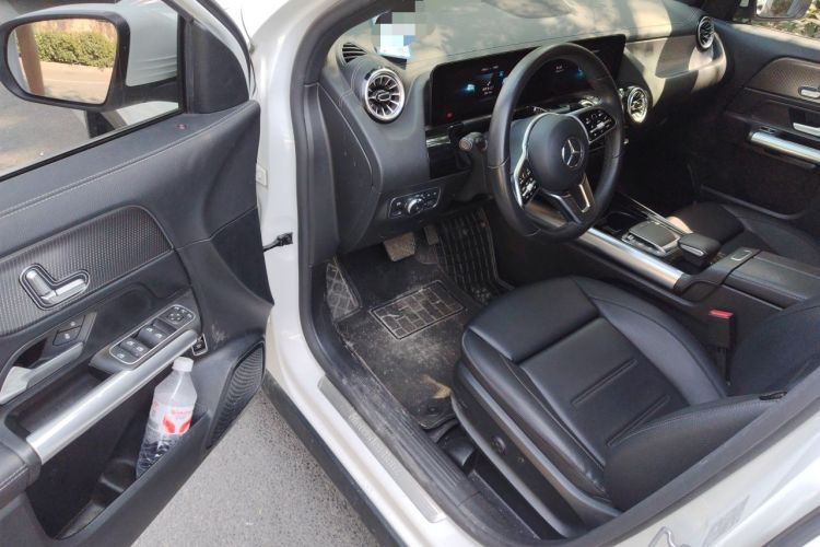 Used Mercedes-Benz GLA 2020 GLA 200 Driver Seat