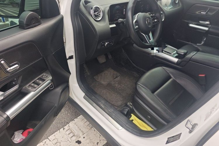 Used Mercedes-Benz GLA 2020 GLA 200 Driver Seat