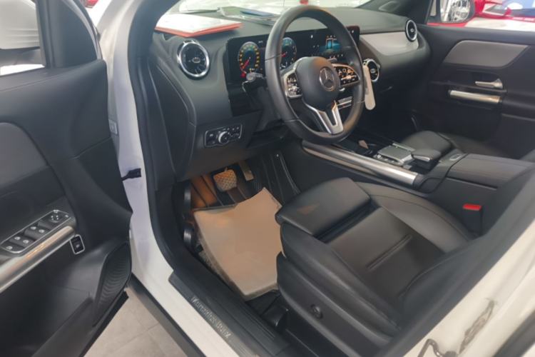 Used Mercedes-Benz GLA 2020 GLA 180 Driver Seat