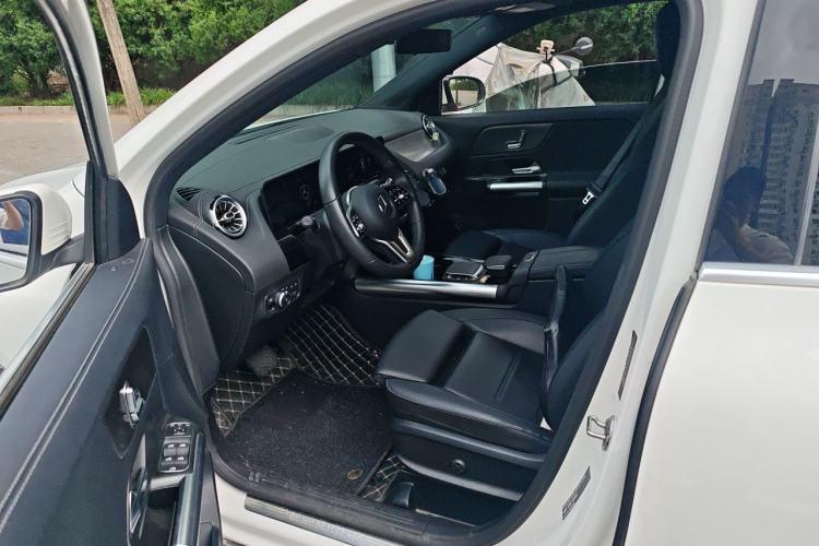 Used Mercedes-Benz GLA 2020 GLA 200 Driver Seat