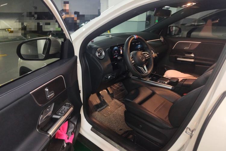 Used Mercedes-Benz GLA 2020 GLA 200 Driver Seat
