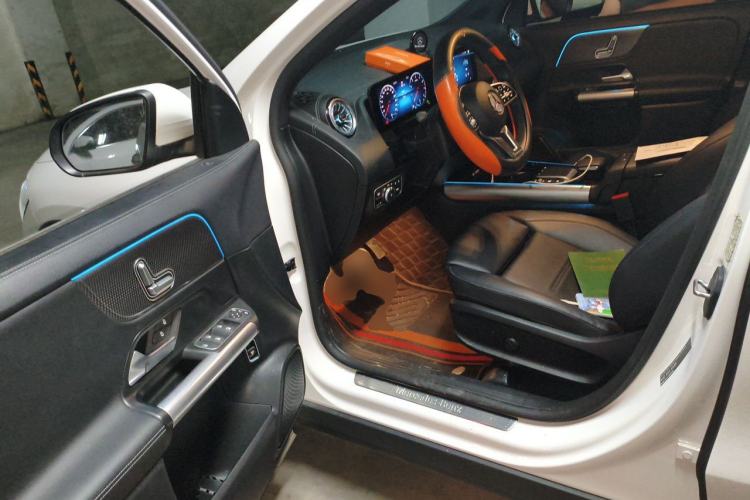 Used Mercedes-Benz GLA 2020 GLA 200 Driver Seat