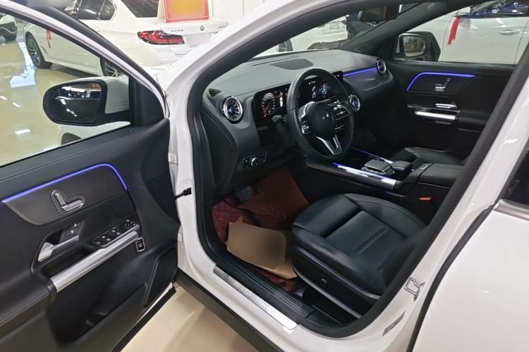 Used Mercedes-Benz GLA 2020 GLA 180 Driver Seat