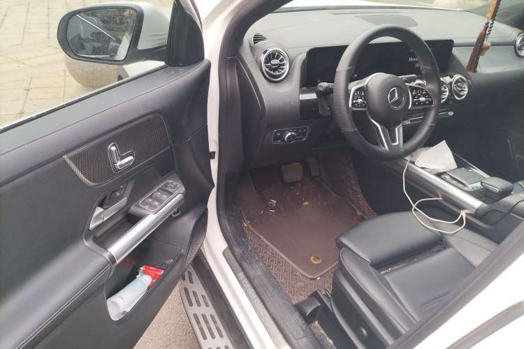 Used Mercedes-Benz GLA 2020 GLA 200 Driver Seat