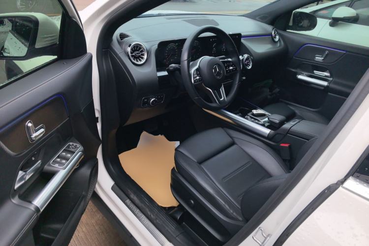 Used Mercedes-Benz GLA 2020 GLA 200 Driver Seat
