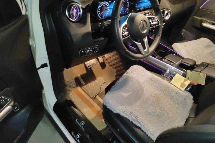 Used Mercedes-Benz GLA 2020 GLA 200 Driver Seat