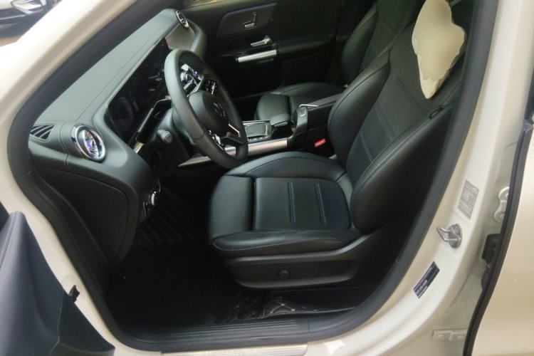 Used Mercedes-Benz GLA 2020 GLA 200 Driver Seat