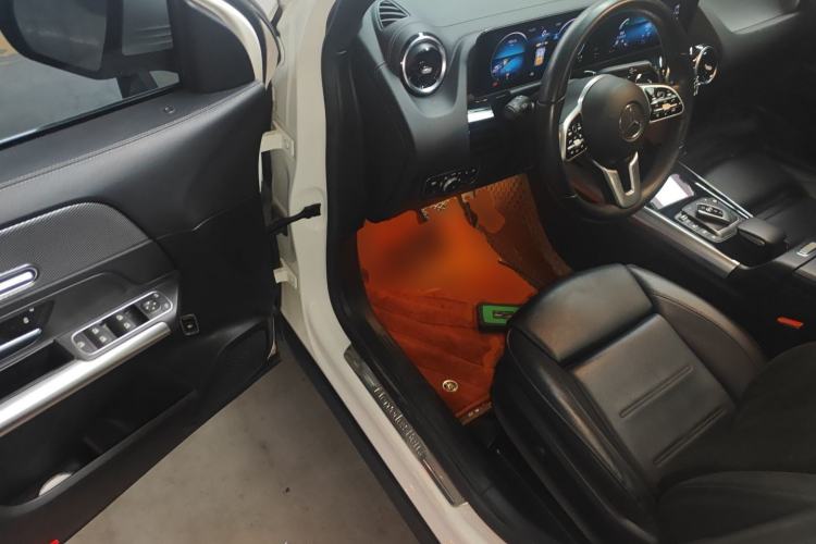 Used Mercedes-Benz GLA 2020 GLA 180 Driver Seat