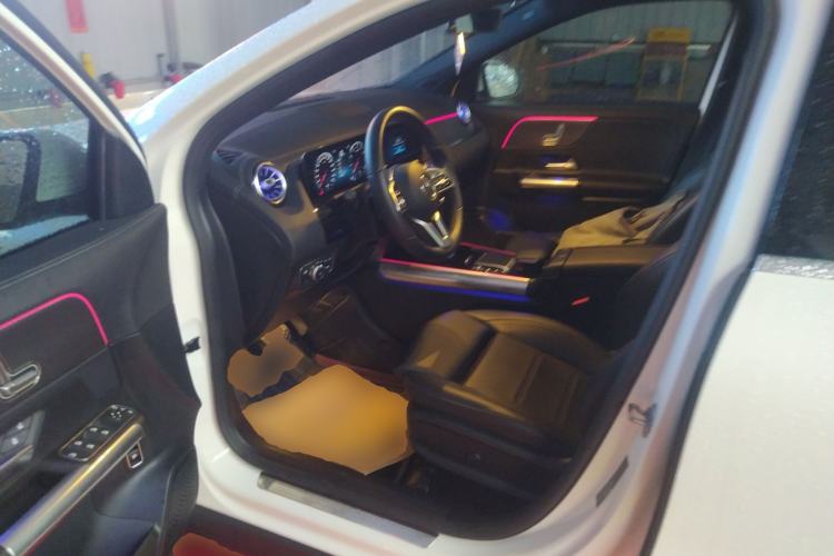 Used Mercedes-Benz GLA 2020 GLA 200 Driver Seat