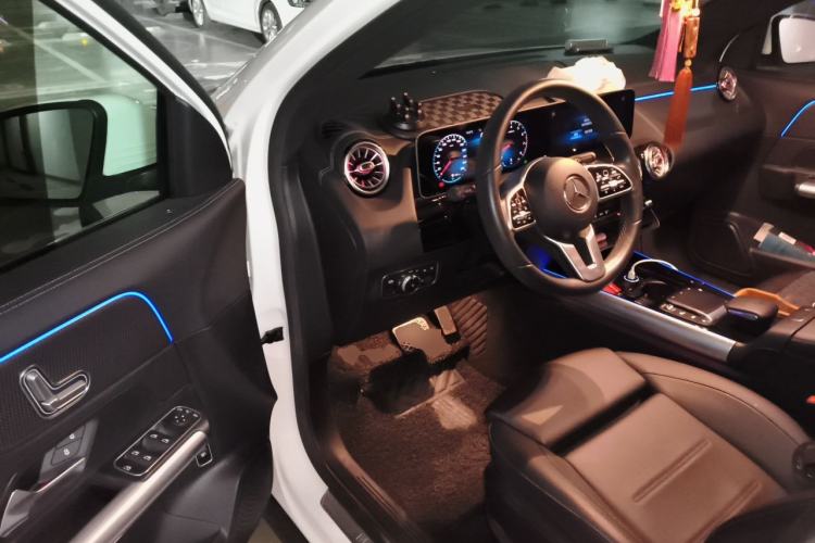 Used Mercedes-Benz GLA 2020 GLA 200 Driver Seat