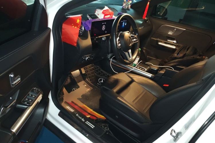 Used Mercedes-Benz GLA 2020 GLA 200 Driver Seat