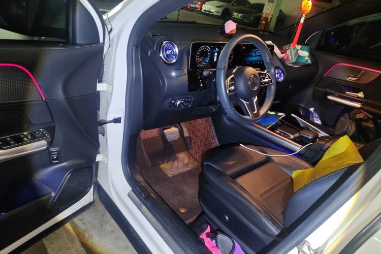 Used Mercedes-Benz GLA 2020 GLA 200 Driver Seat