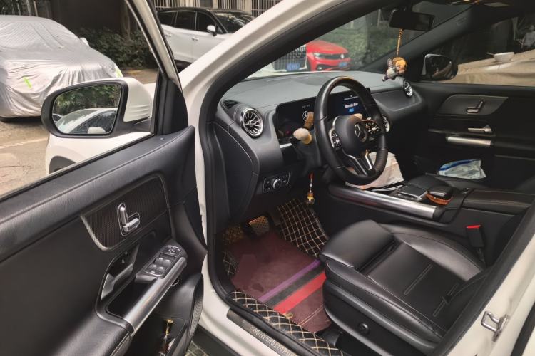 Used Mercedes-Benz GLA 2020 GLA 200 Driver Seat