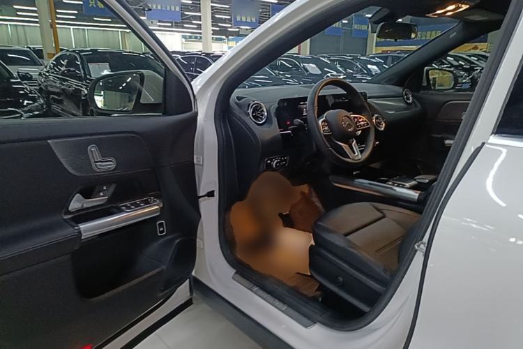 Used Mercedes-Benz GLA 2020 GLA 200 Driver Seat