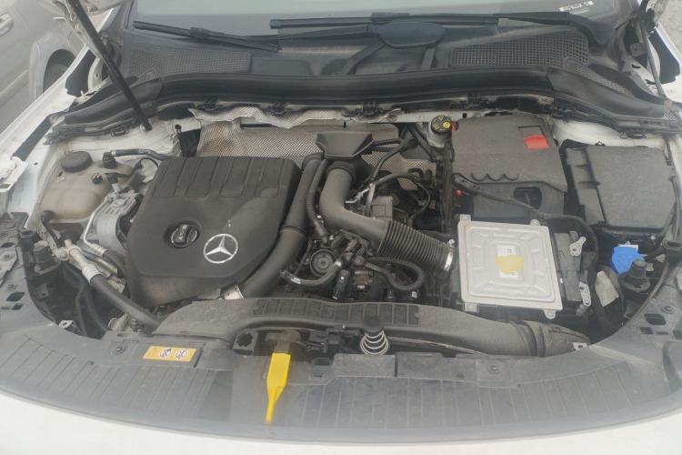 Used Mercedes-Benz GLA 2020 GLA 200 Engine Bay
