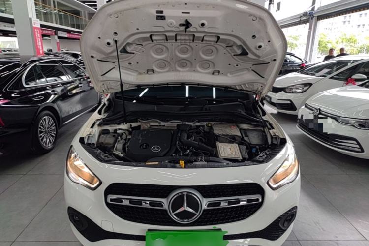 Used Mercedes-Benz GLA 2020 GLA 180 Engine Bay