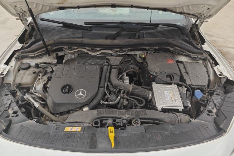 Used Mercedes-Benz GLA 2020 GLA 200 Engine Bay