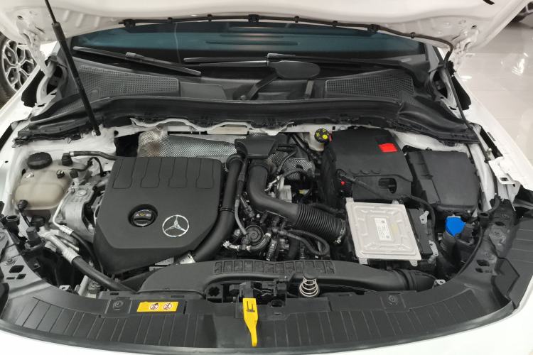 Used Mercedes-Benz GLA 2020 GLA 180 Engine Bay