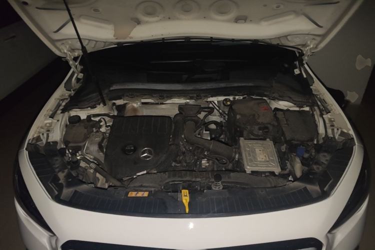 Used Mercedes-Benz GLA 2020 GLA 180 Engine Bay