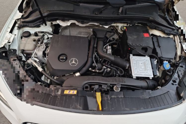 Used Mercedes-Benz GLA 2020 GLA 180 Engine Bay