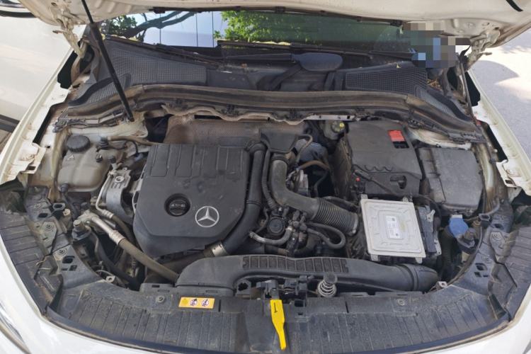 Used Mercedes-Benz GLA 2020 GLA 200 Engine Bay