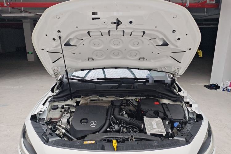 Used Mercedes-Benz GLA 2020 GLA 180 Engine Bay