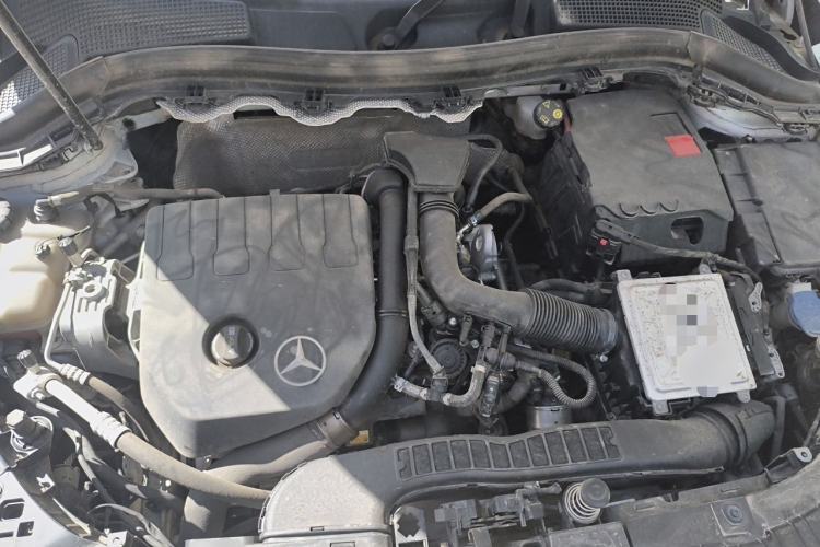 Used Mercedes-Benz GLA 2020 GLA 180 Engine Bay