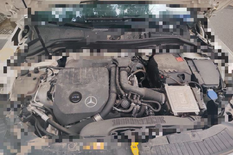 Used Mercedes-Benz GLA 2020 GLA 200 Engine Bay