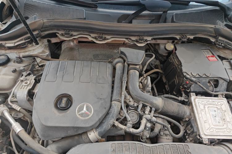 Used Mercedes-Benz GLA 2020 GLA 200 Engine Bay