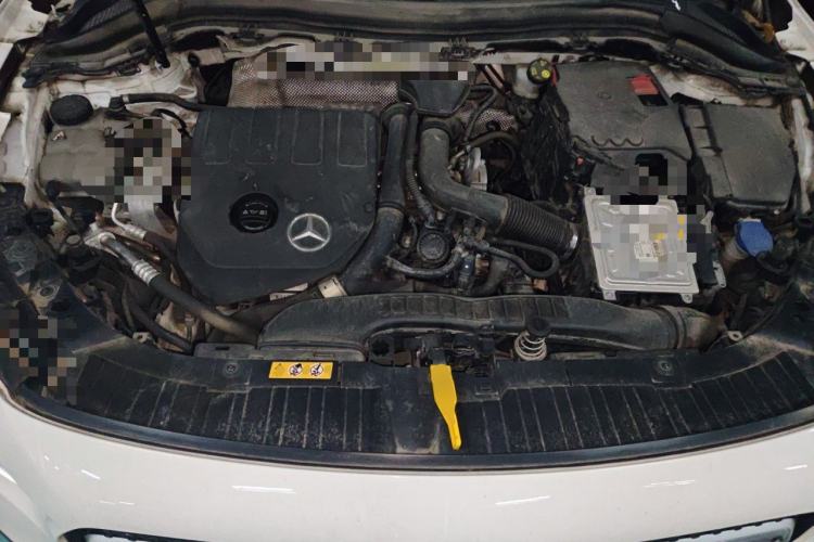 Used Mercedes-Benz GLA 2020 GLA 200 Engine Bay
