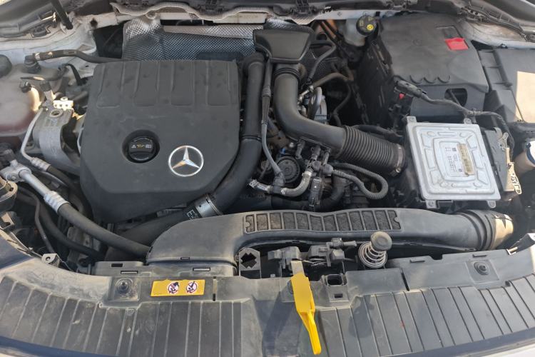 Used Mercedes-Benz GLA 2020 GLA 200 Engine Bay