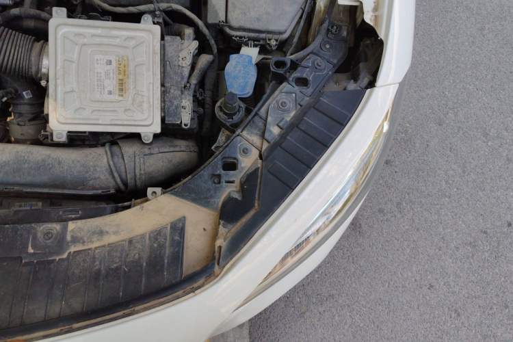 Used Mercedes-Benz GLA 2020 GLA 200 Engine Bay Left