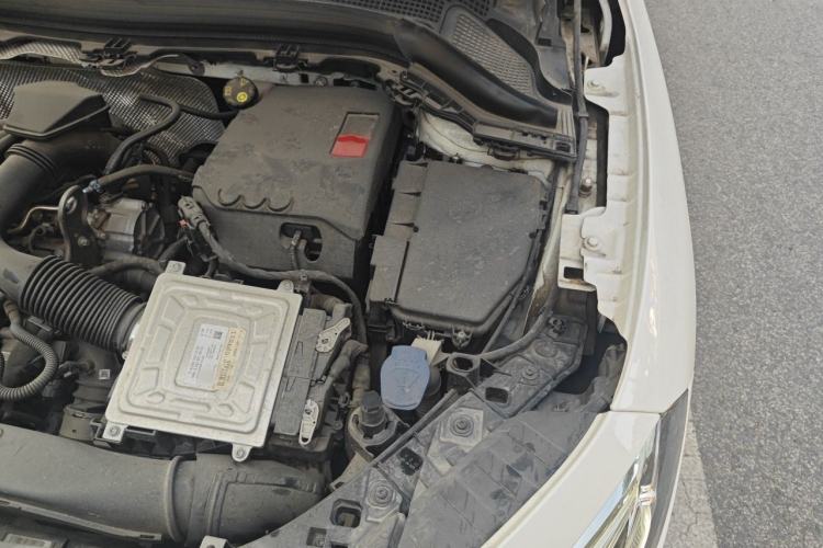 Used Mercedes-Benz GLA 2020 GLA 200 Engine Bay Left