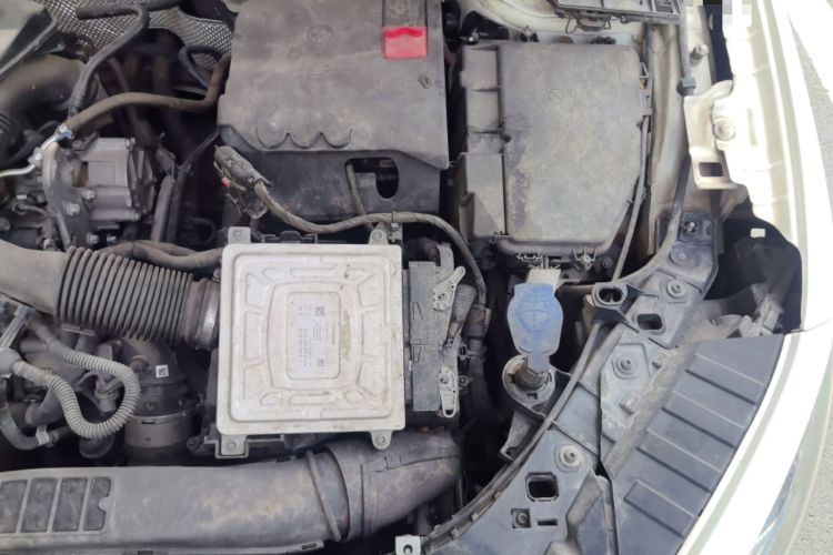 Used Mercedes-Benz GLA 2020 GLA 200 Engine Bay Left